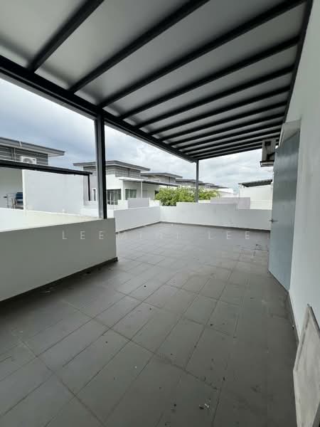 Semi-Detached House for Sale in Bandar Bukit Raja (Klang) - Leemini Lee - Balcony - PropertyGuru.com.my