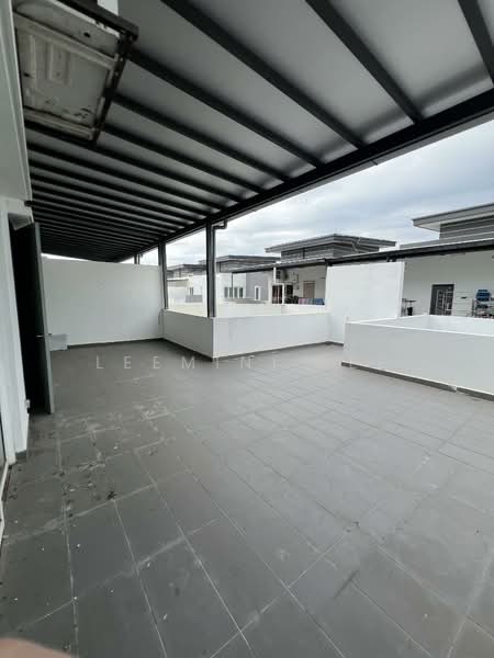 Semi-Detached House for Sale in Bandar Bukit Raja (Klang) - Leemini Lee - Exterior - PropertyGuru.com.my