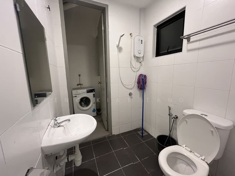Service Residence for Rent at VIM 3 @ Desa Park North - Peng Kiat Tang - Bathroom - PropertyGuru.com.my