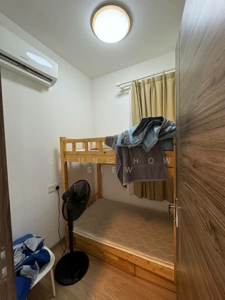 Kondominium untuk Disewa di Regalia Park @ Forest City - Chung How Siew - Bedroom - PropertyGuru.com.my