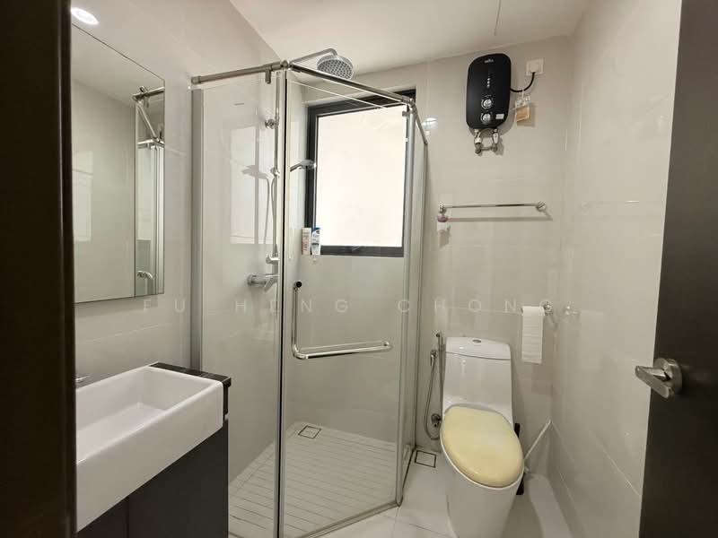 Condominium for Rent at Amberside @ Country Garden Danga Bay - Fu Heng Chong - PropertyGuru.com.my