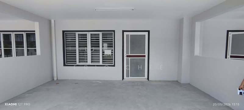 Rumah Teres 2 Tingkat untuk Disewa di Sepang (Selangor) - Eric Chee - Entrance - PropertyGuru.com.my