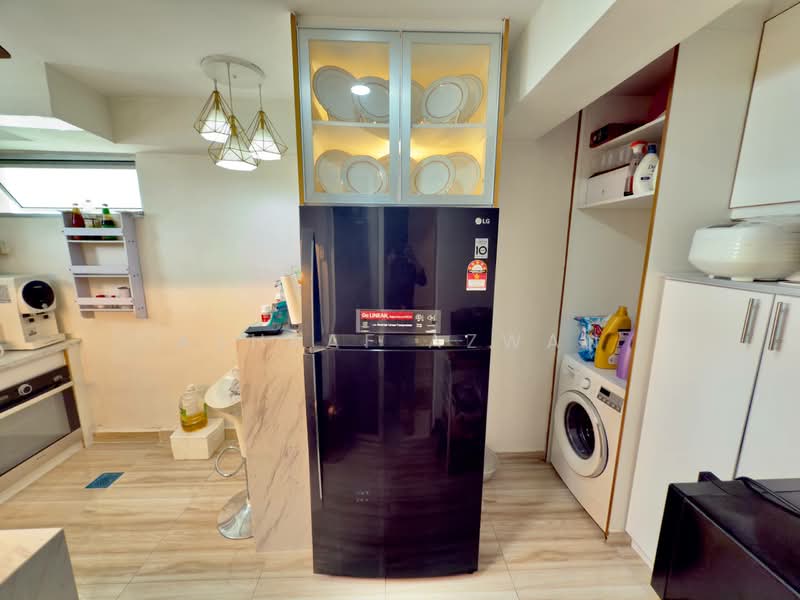 Condominium for Sale at Danau Idaman - Ashraf Azwan - Kitchen - PropertyGuru.com.my