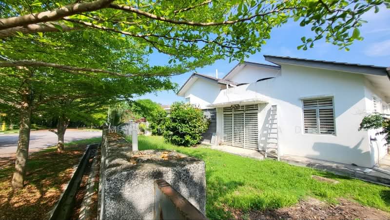Semi-Detached House for Sale in Taman Seri Changgang (Tanjong Duabelas) - Ismi Muhammad - Exterior - PropertyGuru.com.my