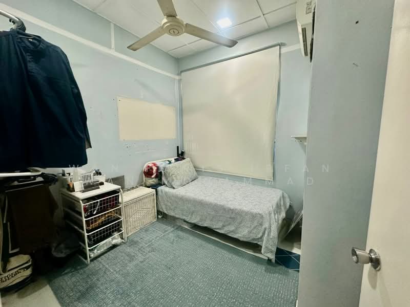 2-storey Terraced House for Sale in Taman Putra Perdana (Puchong) - Wan Faris Irfan Wan Mohammad - Bedroom - PropertyGuru.com.my
