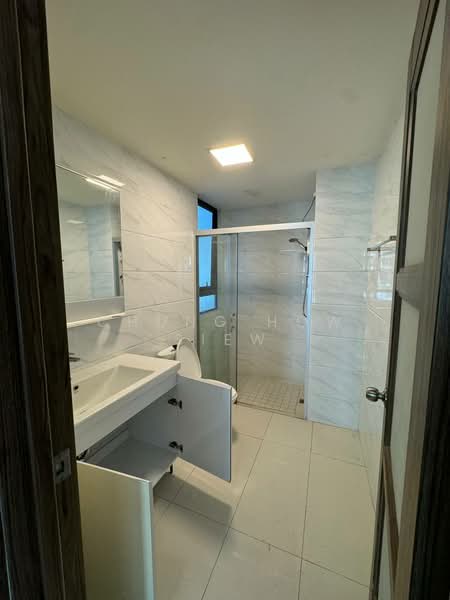 Condominium for Rent at Ataraxia Park @ Forest City - Chung How Siew - Bathroom - PropertyGuru.com.my