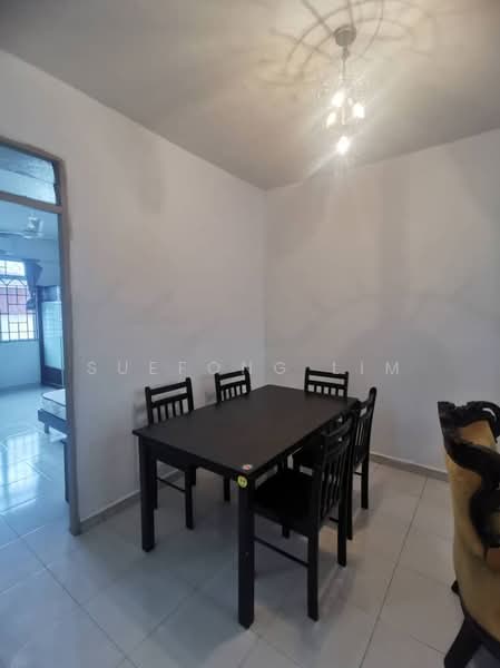 Apartment for Rent at Mentari Court - Suefong Lim - Dining Room - PropertyGuru.com.my