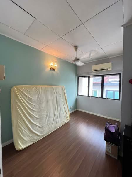 2-storey Terraced House for Sale in Bandar Sri Damansara (Selangor) - Kim Meng Lew - Bedroom - PropertyGuru.com.my