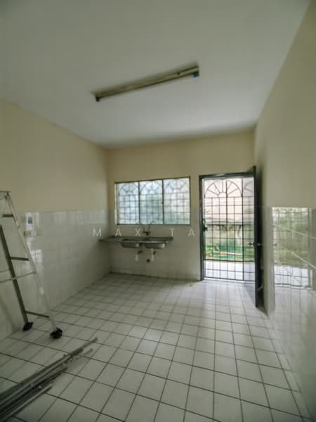 Rumah Teres 2 Tingkat untuk Dijual di Kota Damansara (Selangor) - Max Tan - Kitchen - PropertyGuru.com.my