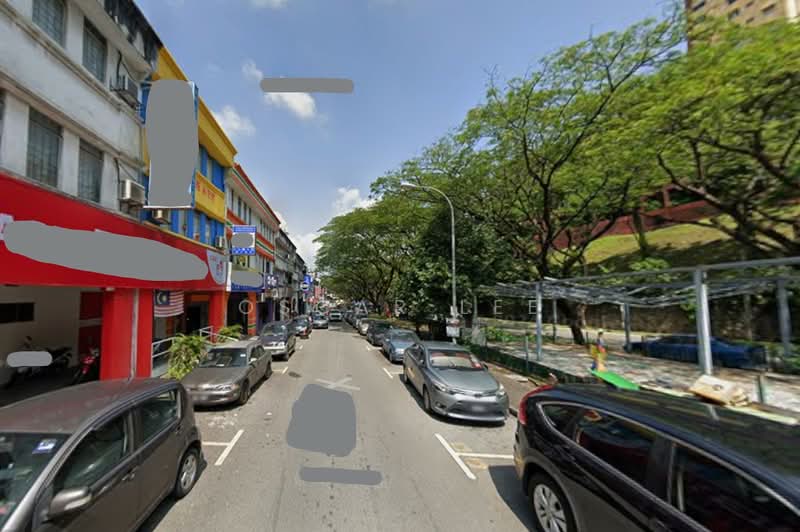 Shop for Rent in Desa Petaling (Kuala Lumpur) - Oscar Lee - Exterior - PropertyGuru.com.my