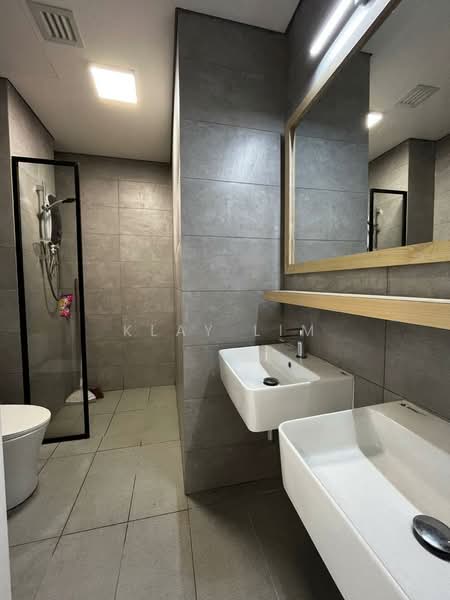 Servis Apartment untuk Disewa di Cubic Botanical - Klay Lim - Bathroom - PropertyGuru.com.my