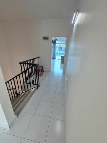 2-storey Terraced House for Sale in Taman JP Perdana (Johor Bahru) - Kok Hui - Corridor - PropertyGuru.com.my