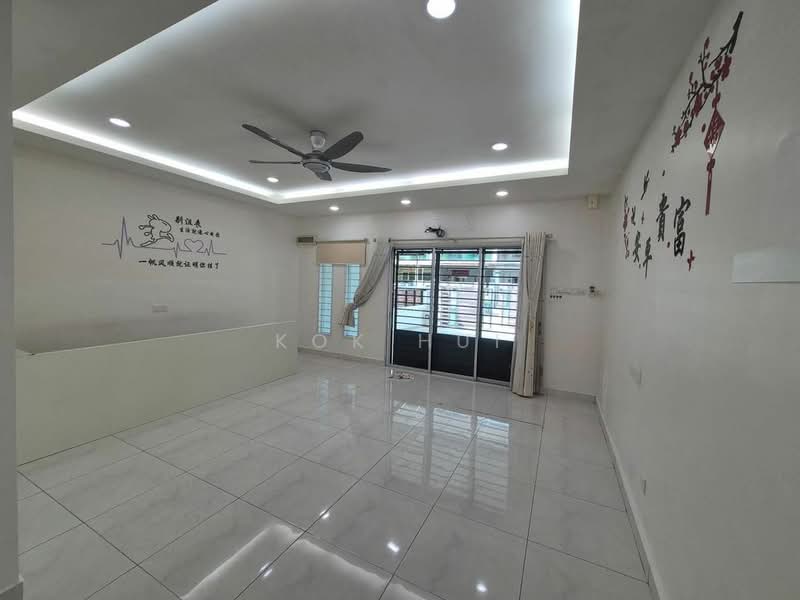 2-storey Terraced House for Sale in Taman JP Perdana (Johor Bahru) - Kok Hui - Living Room - PropertyGuru.com.my