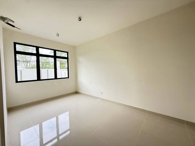 Rumah Berkembar untuk Dijual di Taman Sutera Utama (Skudai) - Caixuan Kwee - PropertyGuru.com.my