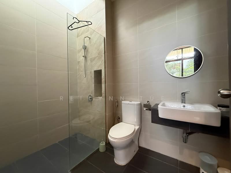Semi-Detached House for Sale in Eco Sanctuary (Telok Panglima Garang) - Reilynn Tue - Bathroom - PropertyGuru.com.my