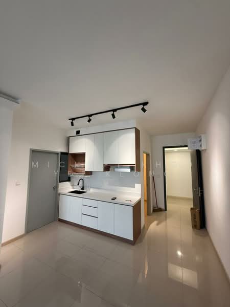 Service Residence for Rent at MIRA at Shorea Park - Michael Khoo Yee Keong - Kitchen - PropertyGuru.com.my