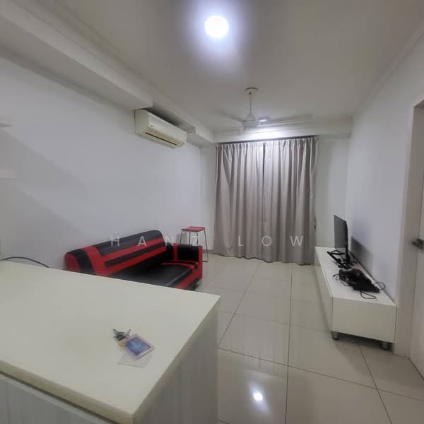 Servis Apartment untuk Disewa di Solstice @ Pan'gaea - Hanz Low - Living Room - PropertyGuru.com.my