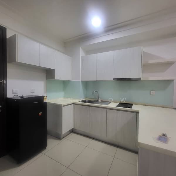 Servis Apartment untuk Disewa di Solstice @ Pan'gaea - Hanz Low - Kitchen - PropertyGuru.com.my