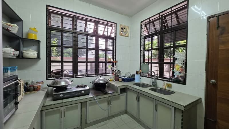 Bungalow for Sale in Taman Golf (Ipoh) - Cherie Chong - Kitchen - PropertyGuru.com.my