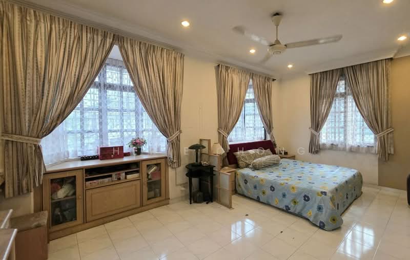 Bungalow for Sale in Taman Golf (Ipoh) - Cherie Chong - Bedroom - PropertyGuru.com.my