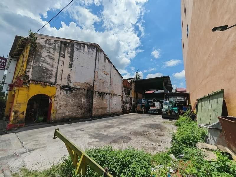Shop for Sale in Ipoh (Perak) - Michele Leong - Exterior - PropertyGuru.com.my