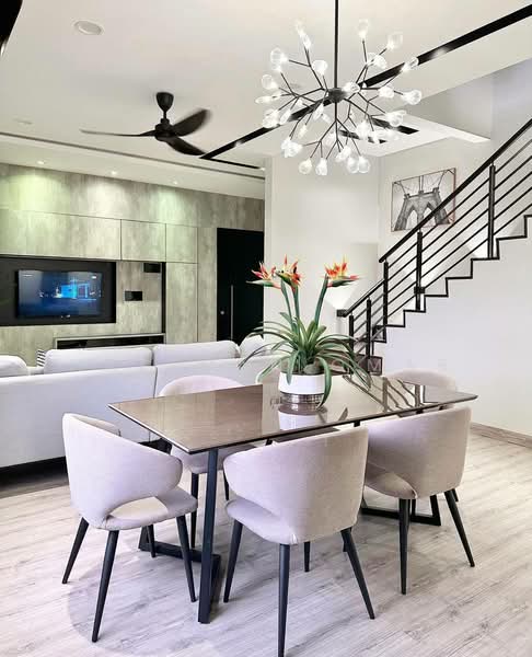 2-storey Terraced House for Sale in Taman Kajang Perdana (Kajang) - Hazeman Omar - Living Room - PropertyGuru.com.my