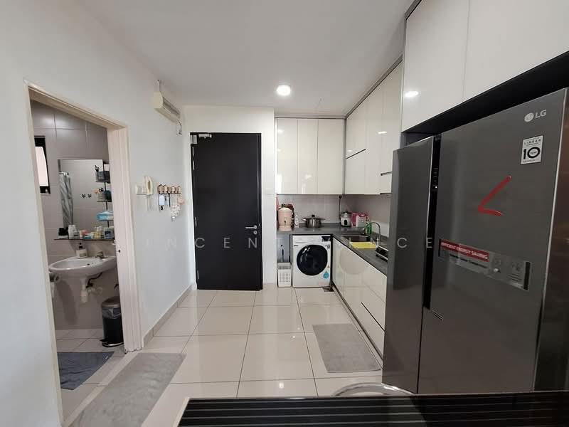 Servis Apartment untuk Dijual di Kiara Plaza - Vincent Vince - Kitchen - PropertyGuru.com.my