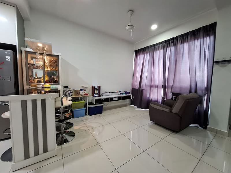 Servis Apartment untuk Dijual di Kiara Plaza - Vincent Vince - Living Room - PropertyGuru.com.my