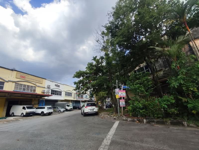 Kilang untuk Dijual di Jalan Klang Lama (Old Klang Road) (Kuala Lumpur) - Ann Lim - Exterior - PropertyGuru.com.my