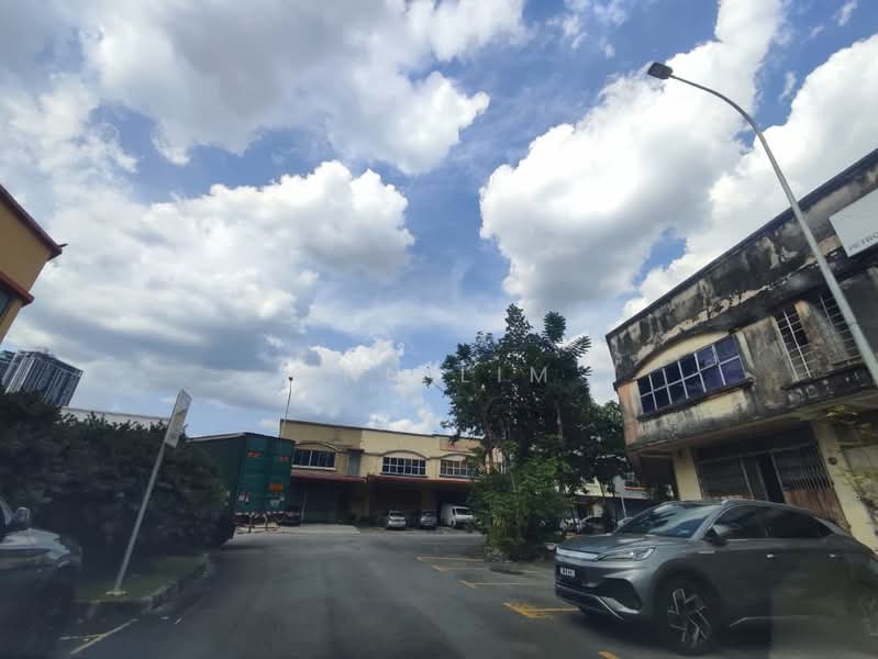 Kilang untuk Dijual di Jalan Klang Lama (Old Klang Road) (Kuala Lumpur) - Ann Lim - Exterior - PropertyGuru.com.my
