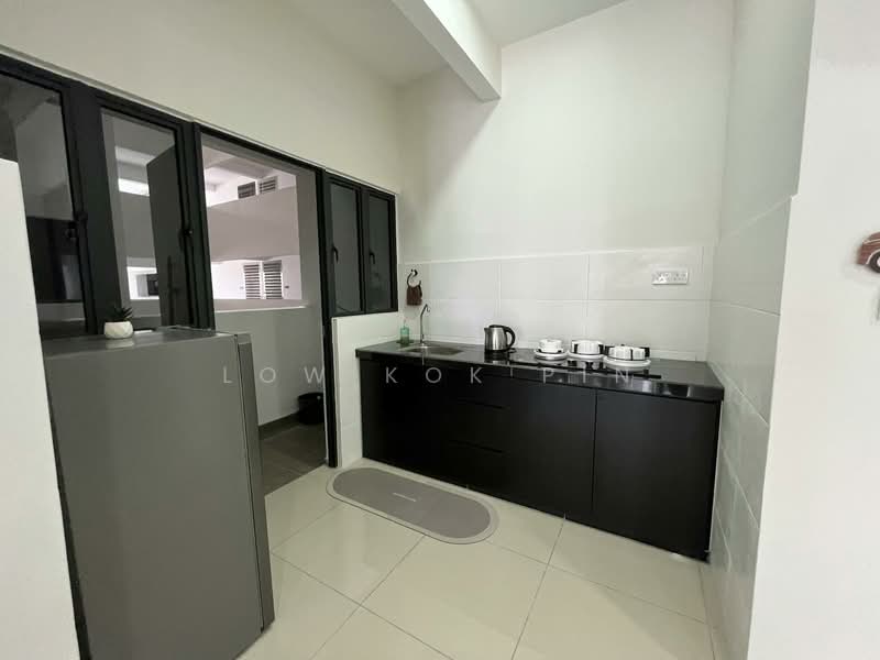 Condominium for Rent at Platinum Arena - Low Kok Pin - Kitchen - PropertyGuru.com.my