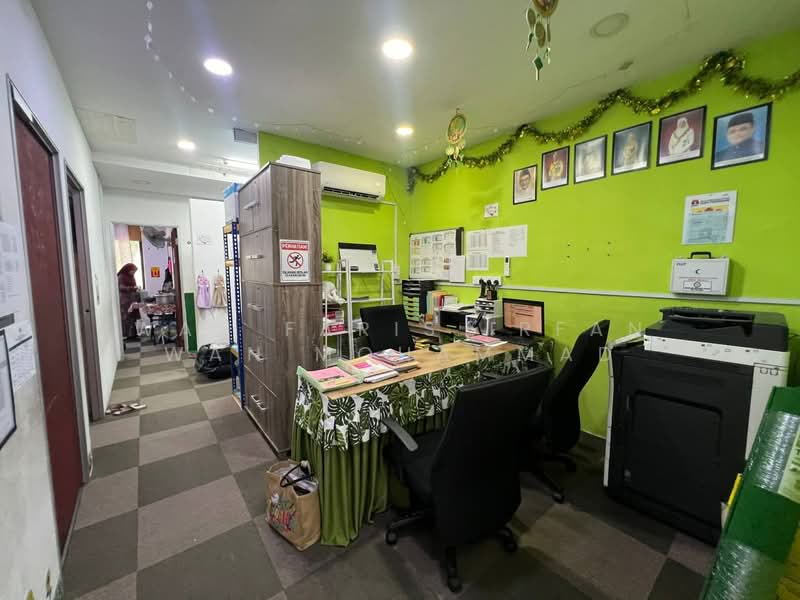 Kedai / Pejabat untuk Dijual di Cyberjaya (Selangor) - Wan Faris Irfan Wan Mohammad - Interior - PropertyGuru.com.my