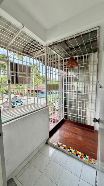 Apartment for Sale at Taman Bagan Lalang Apartments - Yi Wan Hew - Balcony - PropertyGuru.com.my