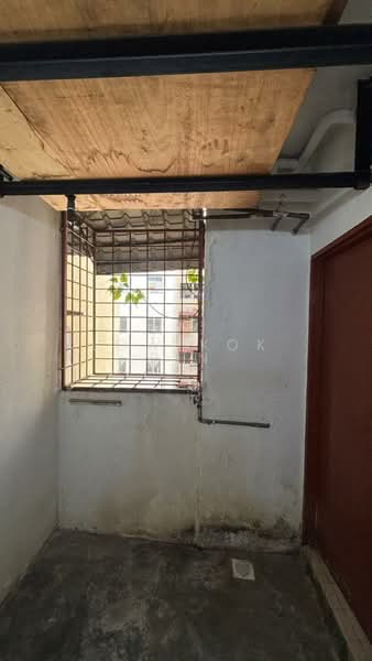 Rumah Flat untuk Disewa di Puchong Utama Court 1 - Low Kok Pin - Interior - PropertyGuru.com.my