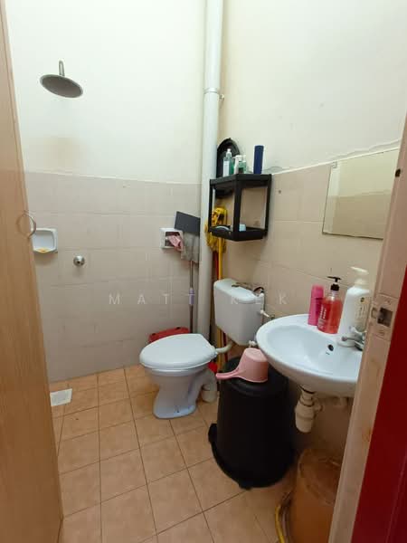Rumah Teres 1 Tingkat untuk Dijual di Taman Sierra Perdana (Masai) - Matt Kek - Bathroom - PropertyGuru.com.my