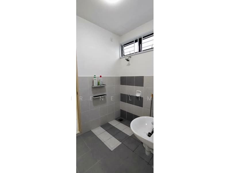 Rumah Teres 2 Tingkat untuk Dijual di Taman Bestari Perdana (Pasir Gudang) - Irene Lim - Bathroom - PropertyGuru.com.my