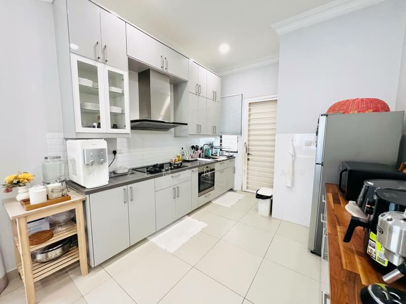 Rumah Teres 2 Tingkat untuk Dijual di Alam Impian (Shah Alam) - Hazeman Omar - Kitchen - PropertyGuru.com.my