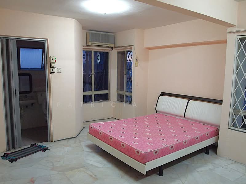 Kondominium untuk Dijual di Le Jardine Condominium - Patricia Law - Bedroom - PropertyGuru.com.my