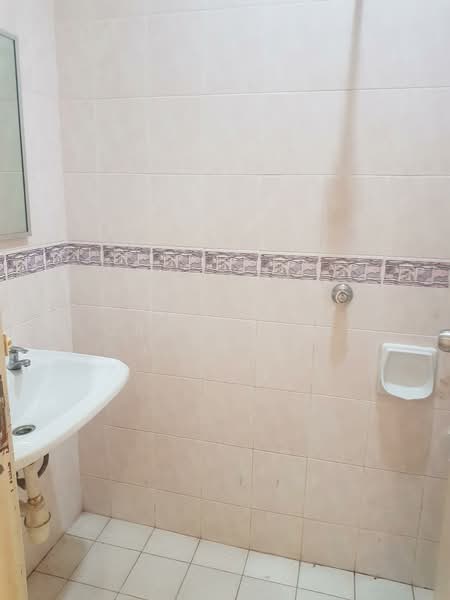 2-storey Terraced House for Sale in Mutiara Damansara (Selangor) - Grace Tan - Bathroom - PropertyGuru.com.my
