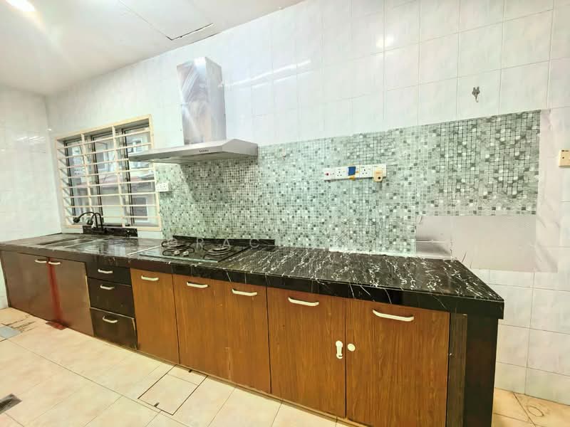 2-storey Terraced House for Sale in Mutiara Damansara (Selangor) - Grace Tan - Kitchen - PropertyGuru.com.my