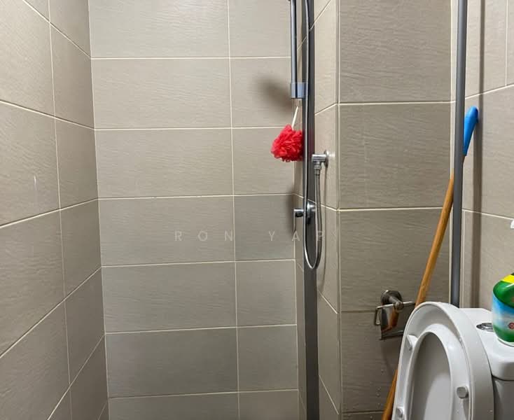 Servis Apartment untuk Disewa di Tuan Residency - Ron Yap - Bathroom - PropertyGuru.com.my