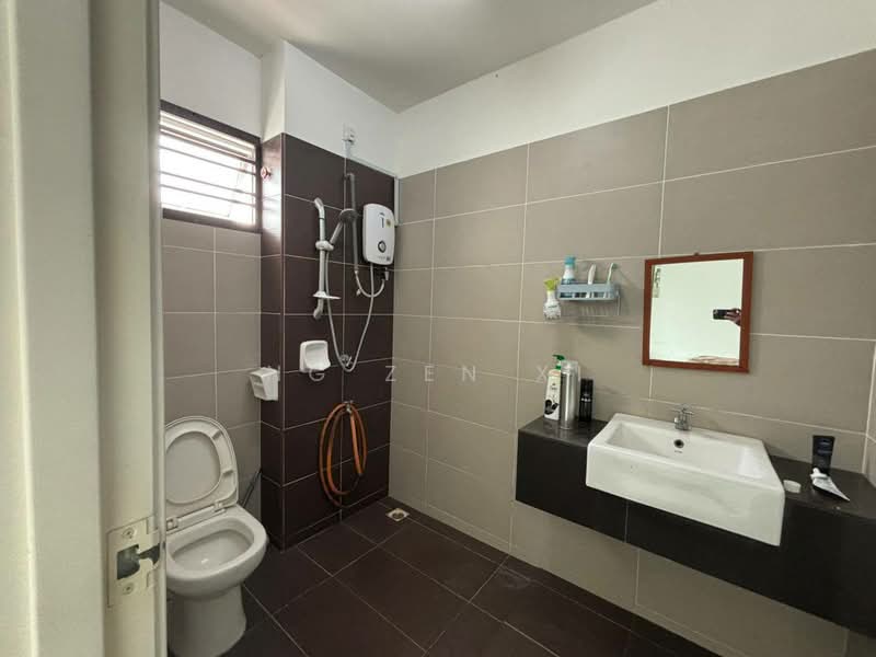 Rumah Teres untuk Dijual di Taman Mutiara Rini (Skudai) - NG ZEN XI - Bathroom - PropertyGuru.com.my
