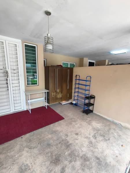 Rumah Bandar untuk Dijual di Sunway Damansara (Kota Damansara) - Kelvin . - Entrance - PropertyGuru.com.my