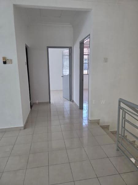 Rumah Berkembar untuk Dijual di Kulim (Kedah) - Yi Wan Hew - Corridor - PropertyGuru.com.my