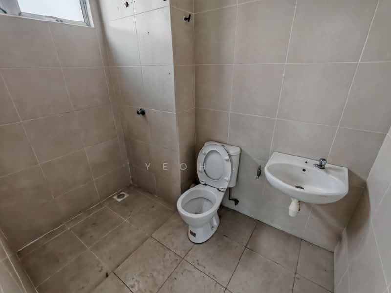 Semi-Detached House for Sale in Seberang Perai (Penang) - Yeoh . - Bathroom - PropertyGuru.com.my