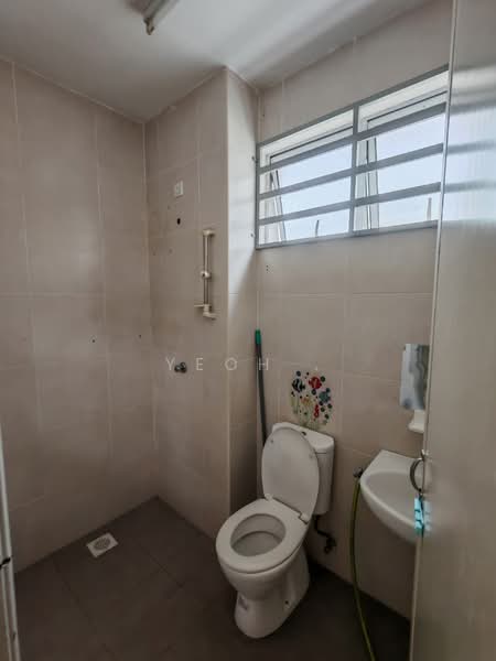 Semi-Detached House for Sale in Seberang Perai (Penang) - Yeoh . - Bathroom - PropertyGuru.com.my
