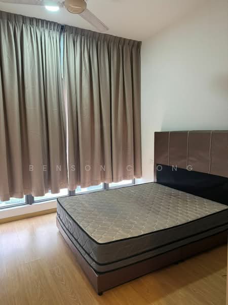 Kondominium untuk Dijual di Lovell @ Country Garden Danga Bay - Benson Chong - Bedroom - PropertyGuru.com.my