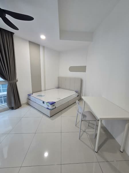 Pangsapuri untuk Disewa di Central Residence @ Sungai Besi - Eva Chua - Bedroom - PropertyGuru.com.my