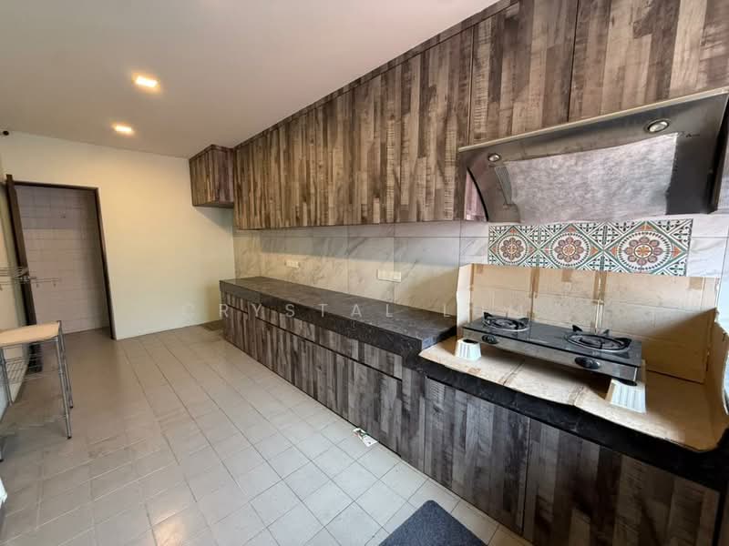 Rumah Teres 2 Tingkat untuk Disewa di Taman Connaught (Cheras) - Crystal Lum - Kitchen - PropertyGuru.com.my