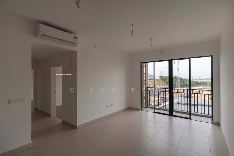 Kondominium untuk Dijual di Tuai Residence - Vitas Tan - Living Room - PropertyGuru.com.my